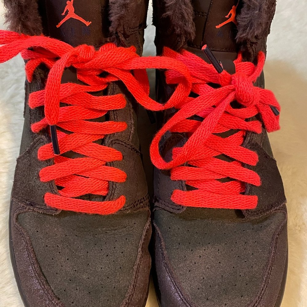 Nike Air Jordans - Picture 2 of 11